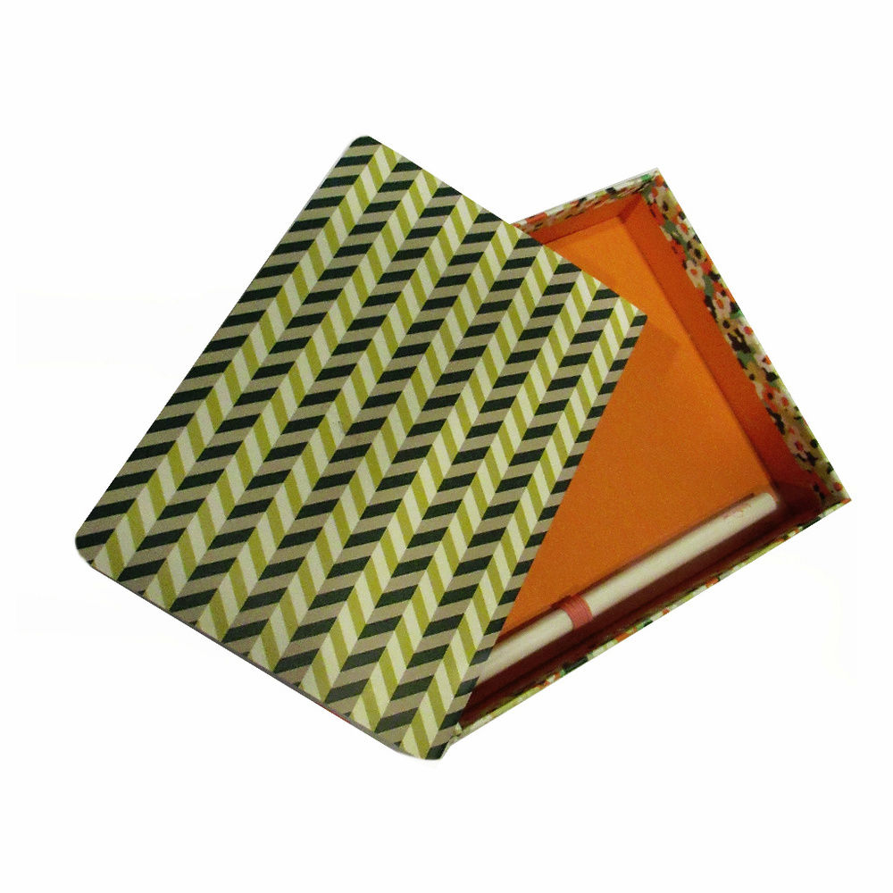 Kipling Notebook In A Box With Pencil - Picture 3 of 4